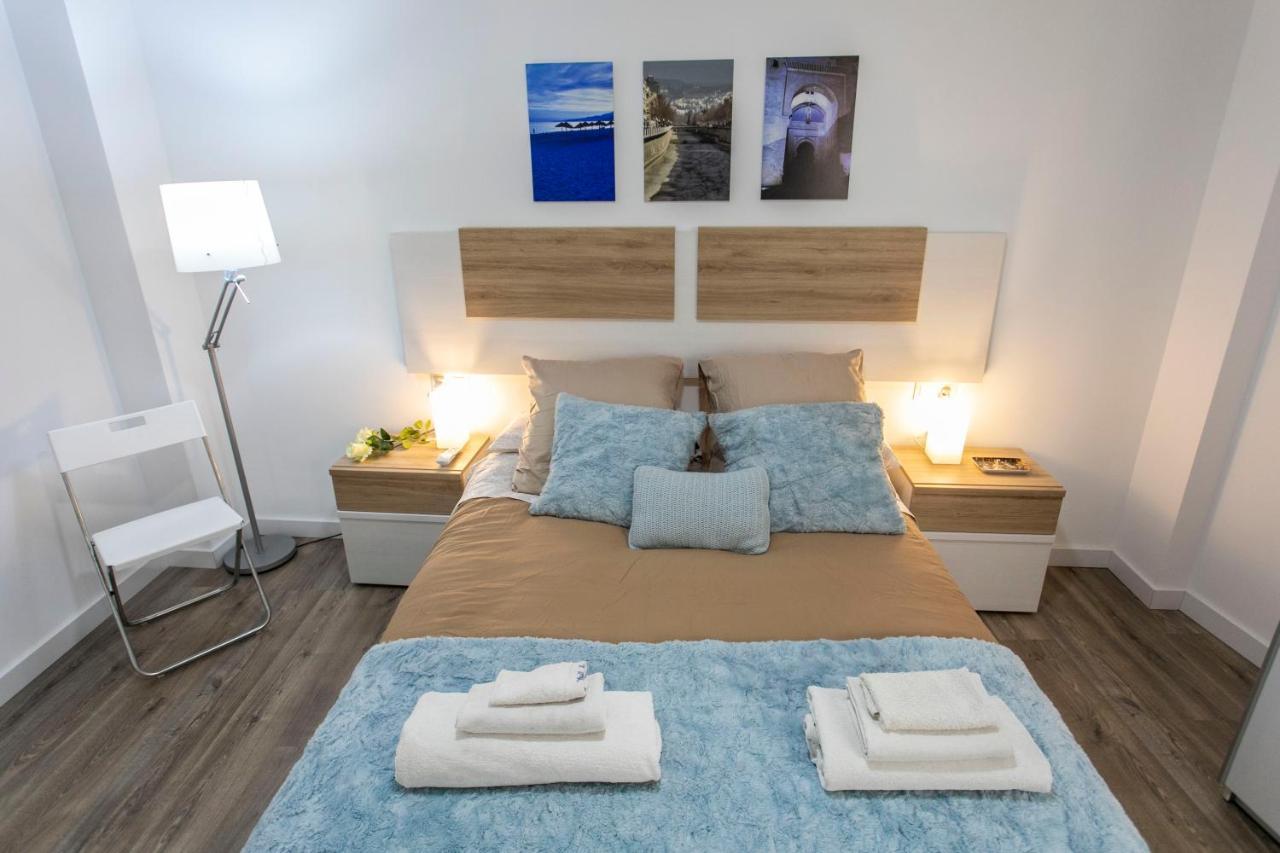 Apartamento Renovado Y Confortable En El Centro De Granada Exterior foto